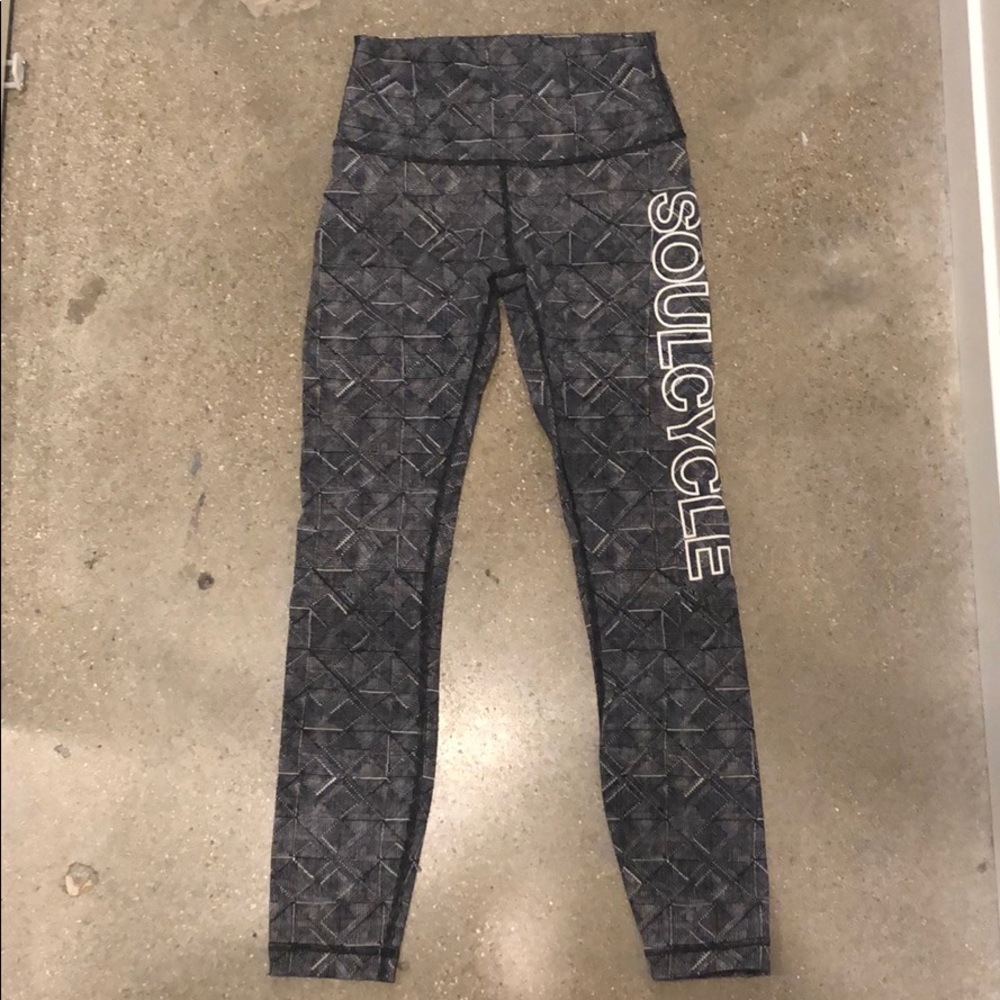 SoulCycle / Lululemon collaboration leggings